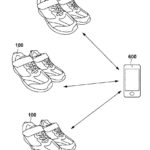 【特許紹介】靴を履いている人の歩数をスマホに表示して運動意欲を高める特許発明(バンダイ)